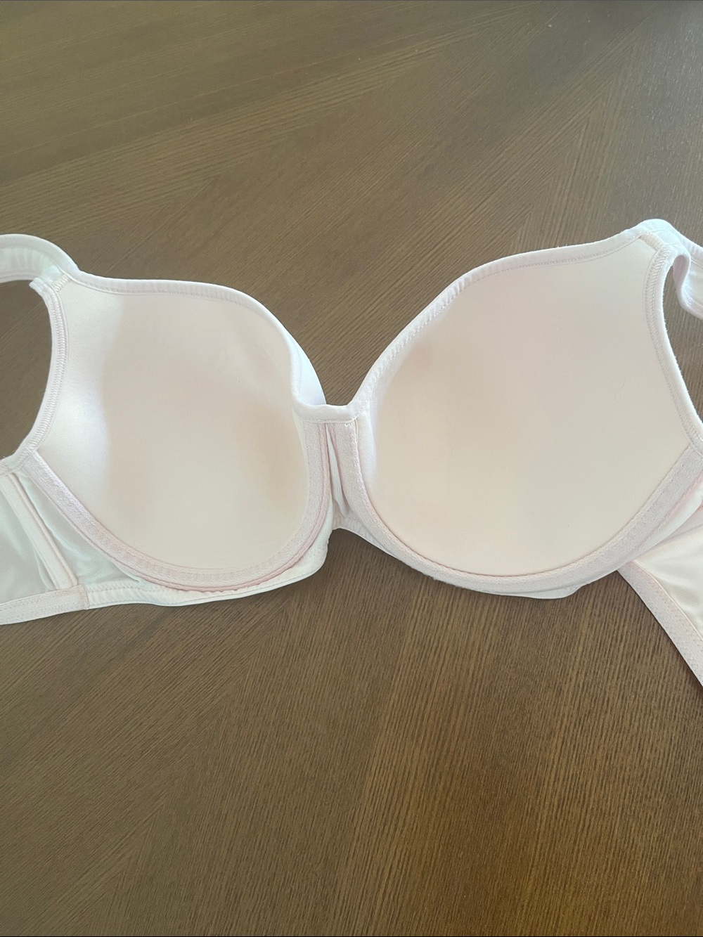 Cacique Soft Light Pink Bra with Underwire Lightly Padded Size 38C - Picture 3 of 6